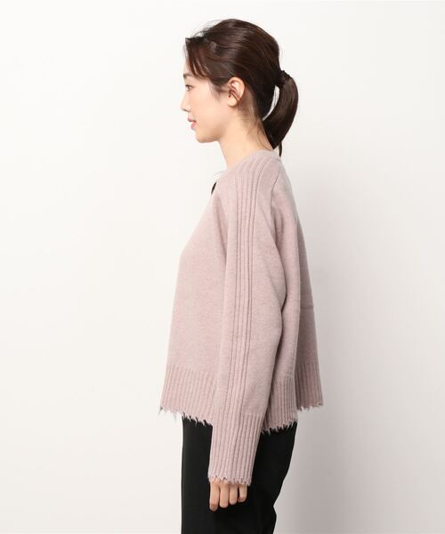 ALLSAINTS（オールセインツ）の「KIERA CASHMERE CREW JUMPER | KIERA カシミヤ クルー ニットウェア（ニット/セーター・レディース・ブラック/ピンク系・XS/M/S）」の4枚目の写真