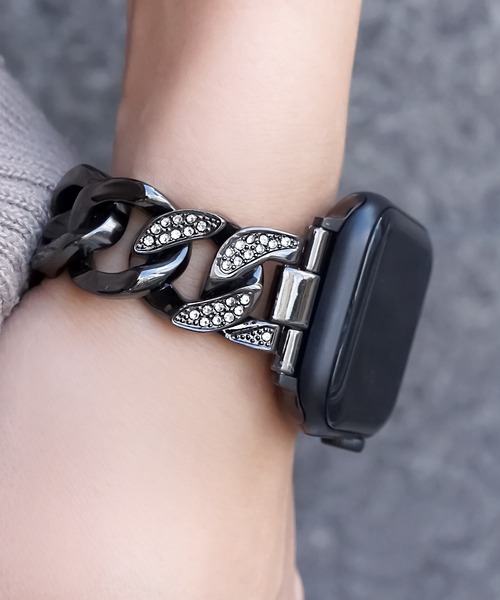 Apple Watch 8 本体　バンド付き Amazon.co.jp: 【整備済み品】Apple Watch Series 8 (GPS + Cellular