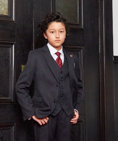 CHOPIN（ショパン）の「ストライプスリーピーススーツ（スーツセット