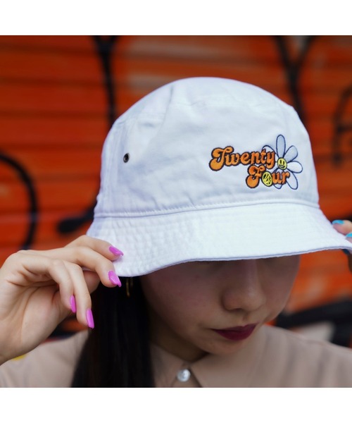 24karats（トゥウェンティーフォーカラッツ）の「Flower Bucket Hat（ハット・メンズ・ホワイト/ライトブルー/ブラック・FREE）」の12枚目の写真