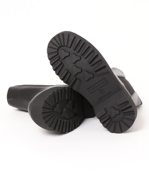 GLOBAL WORK(グローバルワーク)の「AND YUA ANY/モテシャレ厚底ブーツ/229591(ブーツ・キッズ・ブラック・SMALL/MEDIUM/LARGE)」の14枚目の写真