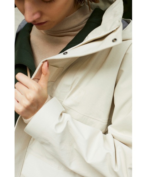 HELLY HANSEN(ヘリーハンセン)の「【HELLY HANSEN】Falm Rin Coat_emmi atelier(その他アウター・レディース・ライトベージュ・MEDIUM)」の4枚目の写真