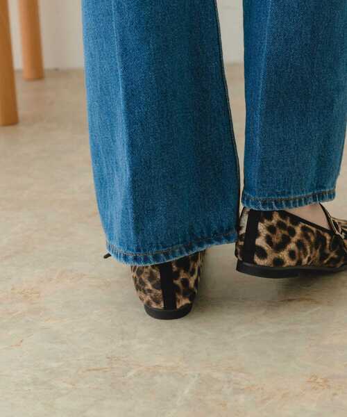 RODE SKO(ロデスコ)の「『MADE IN JAPAN』ストラップバレエシューズ(バレエシューズ・レディース・ブラック/アニマル・38/36/37)」の8枚目の写真