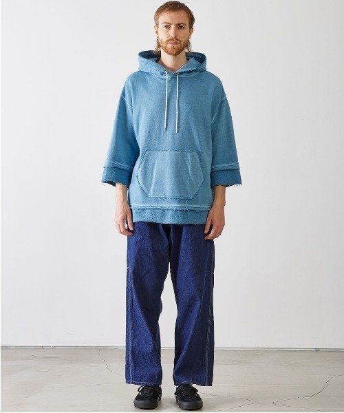 CAL O LINE（キャルオーライン）の「CAL O LINE /キャルオーライン　CUT-OFF SWEAT(HOODY) カットオフスウェット（フーディー） CL212-015（パーカー・メンズ・ブラック・MEDIUM/LARGE/X-LARGE）」の2枚目の写真