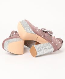 Swankiss（スワンキス）の「EV quilt bijou heels（パンプス