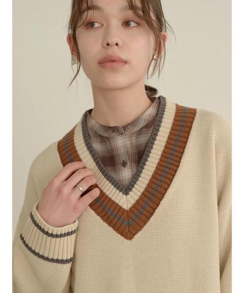 earth music&ecology（アースミュージックアンドエコロジー）の「チルデンVネックニットチュニック＊（ニット/セーター・レディース・ネイビー/アイボリー・FREE）」の12枚目の写真