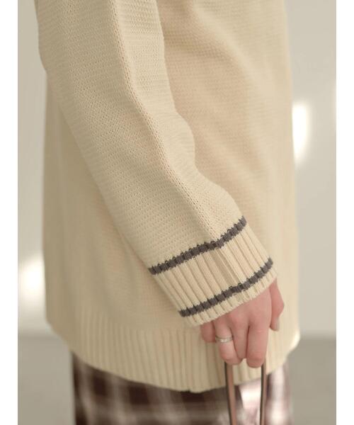 earth music&ecology（アースミュージックアンドエコロジー）の「チルデンVネックニットチュニック＊（ニット/セーター・レディース・ネイビー/アイボリー・FREE）」の14枚目の写真