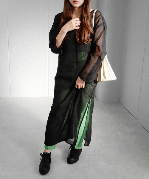 minia(ミニア)の「フェイクレザースニーカー ◇(スニーカー・レディース・ホワイト/ベージュ/ブラック・LL/M/L/S)」の6枚目の写真