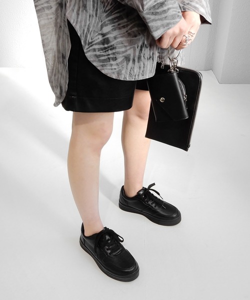 minia(ミニア)の「フェイクレザースニーカー ◇(スニーカー・レディース・ホワイト/ベージュ/ブラック・LL/M/L/S)」の20枚目の写真