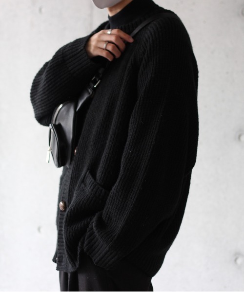 y/m by れぽすけ(イムバイレポスケ)の「ミニマルボディBAG(ボディバッグ/ウエストポーチ・メンズ・ブラック・FREE)」の5枚目の写真