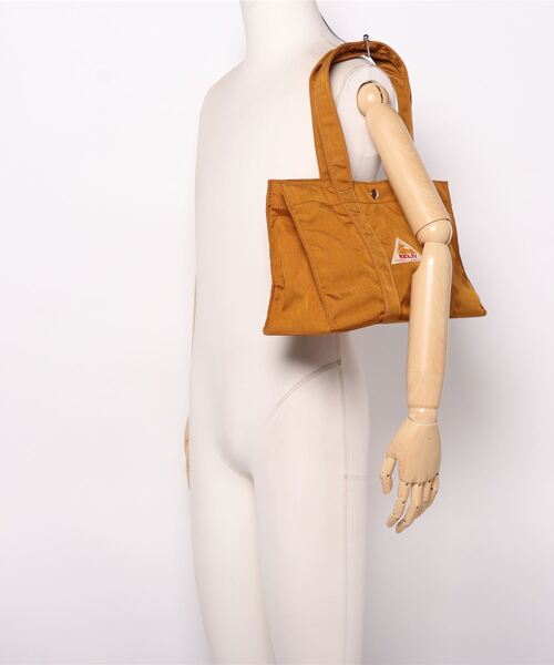 KELTY（ケルティ）の「【KELTY/ケルティ】トートバッグ/WIDE BOX TOTE S（トートバッグ・メンズ・ブラック/ネイビー/セージグリーン/タン/モカ/ブラウン系その他・FREE）」の10枚目の写真