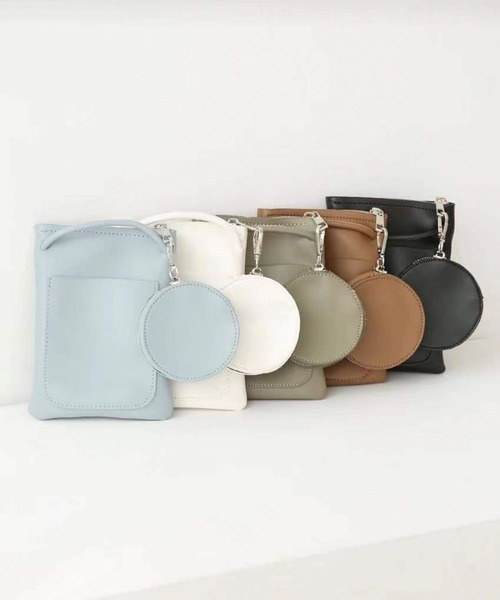 CORNERS（コーナーズ）の「フェイクレザーミニショルダーバッグ（ショルダーバッグ・レディース・ホワイト/ライトブルー/ブラック/ブラウン/ライトグリーン/ベージュ/マスタード/カーキ/アイボリー・FREE）」の18枚目の写真