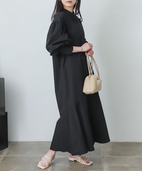 SENSE OF PLACE by URBAN RESEARCH(センスオブプレイスバイアーバンリサーチ)の「ボリュームスリーブマーメイドワンピース(シャツワンピース・レディース・ブラック/オフホワイト・ONE)」の4枚目の写真