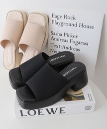 LibertyDoll パルキーヒール厚底スクエアサンダル