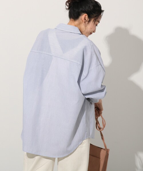 Cutie Blonde(キューティーブロンド)の「◆細ラインのストライプBIGシャツ(シャツ/ブラウス・レディース・グリーン系その他4/ライトグレー系2/ネイビー系2/ピンク系・00)」の7枚目の写真
