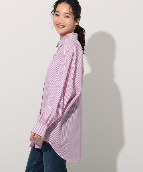 Cutie Blonde(キューティーブロンド)の「◆細ラインのストライプBIGシャツ(シャツ/ブラウス・レディース・グリーン系その他4/ライトグレー系2/ネイビー系2/ピンク系・00)」の13枚目の写真