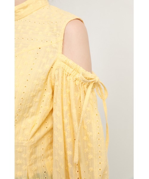 SLY(スライ)の「OPEN SHOULDER LACE STAND TOPS オープンショルダー レース スタンド トップス(シャツ/ブラウス・レディース・ホワイト/イエロー/ブラック・FREE)」の20枚目の写真