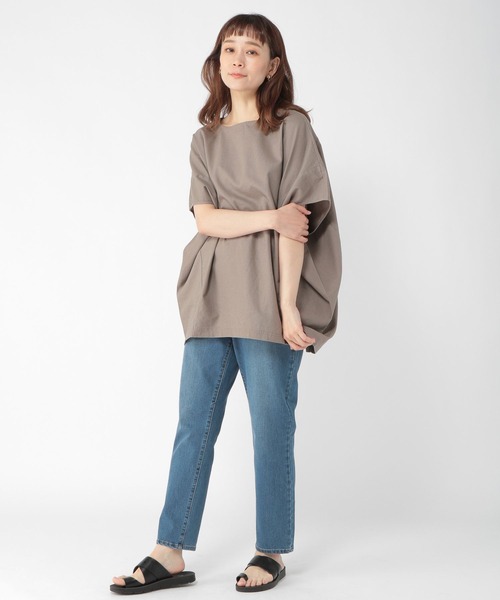 studio CLIP（スタディオクリップ）の「ナチュラルコクーンTシャツブラウス（シャツ/ブラウス・レディース・ライトベージュ/オフホワイト/カーキ/スモーク/ライトグリーン・FREE）」の20枚目の写真
