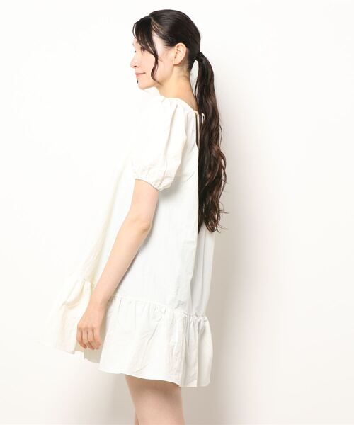 ALAND（エーランド）の「3.3Field Trip／スクエアネックワンピース　2297711（ワンピース・レディース・ブラック/アイボリー・FREE）」の5枚目の写真