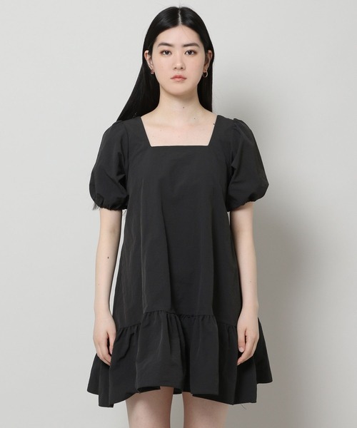 ALAND（エーランド）の「3.3Field Trip／スクエアネックワンピース　2297711（ワンピース・レディース・ブラック/アイボリー・FREE）」の3枚目の写真