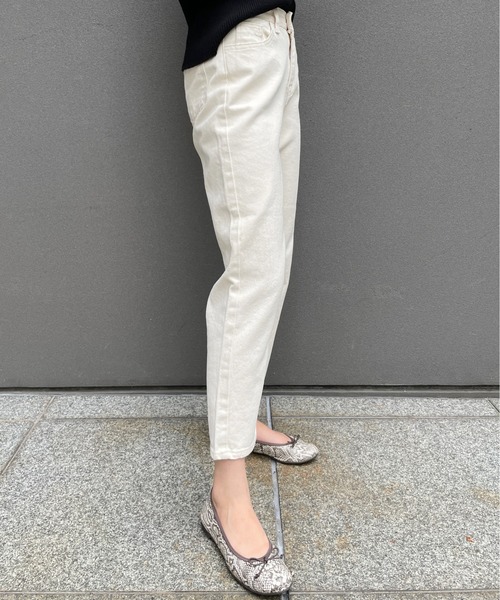 StyleSea(スタイルシー)の「アイボリーデニムストレートパンツ(デニムパンツ・レディース・アイボリー・FREE)」の4枚目の写真
