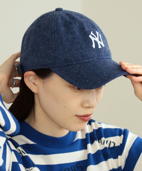 BEAMS BOY(ビームスボーイ)の「NEW ERA × BEAMS BOY / 別注 メルトン ニューヨークヤンキース キャップ 22FW(キャップ・レディース・ブルー/ネイビー/アイボリー/グリーン・FREE)」の15枚目の写真