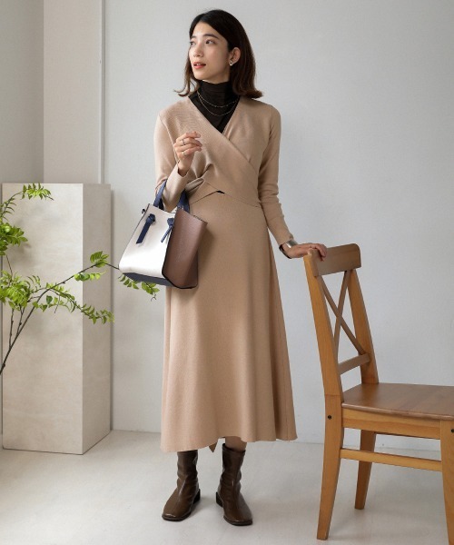 Bou Jeloud（ブージュルード）の「カシュクールニットワンピース（ワンピース・レディース・ブラック/ベージュ・FREE）」の10枚目の写真