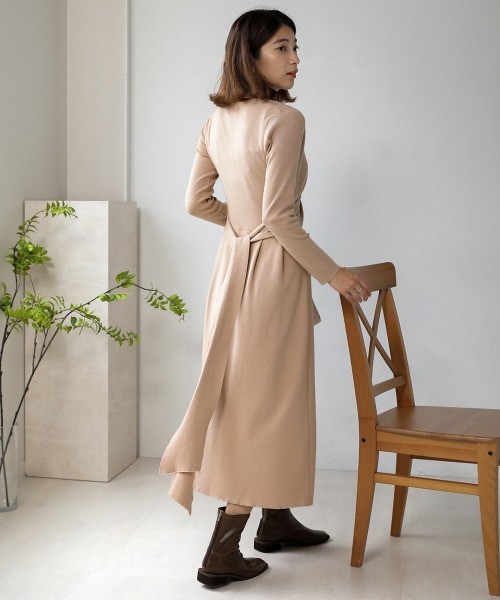 Bou Jeloud（ブージュルード）の「カシュクールニットワンピース（ワンピース・レディース・ブラック/ベージュ・FREE）」の12枚目の写真