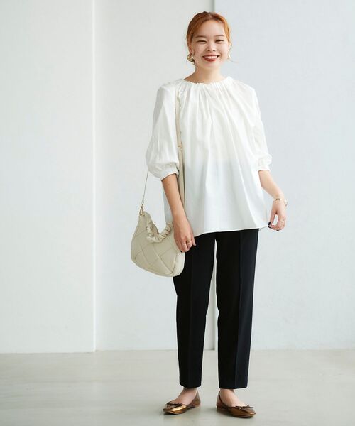 le.coeur blanc（ルクールブラン）の「シャーリングハンドルショルダー（ショルダーバッグ・レディース・グリーン/アイボリー/ブラック・FREE）」の11枚目の写真