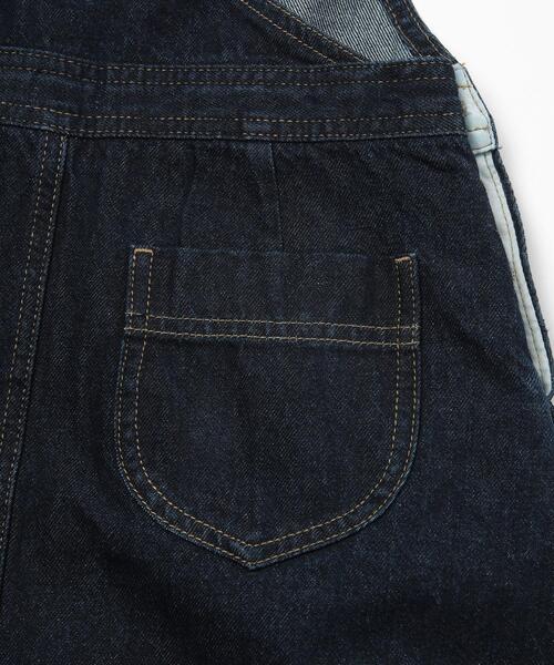 coen（コーエン）の「デニムサロペットスカート（サロペット/オーバーオール・キッズ・ブラック/ネイビー・110/130/150）」の3枚目の写真