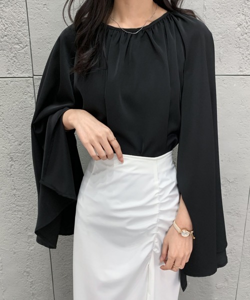 ABITOKYO(アビトーキョー)の「袖スリットギャザーブラウス(シャツ/ブラウス・レディース・モカ/ベージュ/ブラック・M/L)」の19枚目の写真