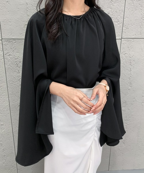 ABITOKYO(アビトーキョー)の「袖スリットギャザーブラウス(シャツ/ブラウス・レディース・モカ/ベージュ/ブラック・M/L)」の14枚目の写真