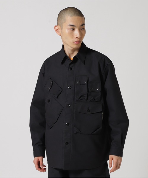 AVIREX（アヴィレックス）の「【MILITARY GARMENTS】BAGGY C-1 SHIRTS / H.A. バギー C-1 シャツ / AVIREX / アヴィレックス（シャツ/ブラウス・メンズ・ブラック/オリーブ系・3/2/1）」の2枚目の写真