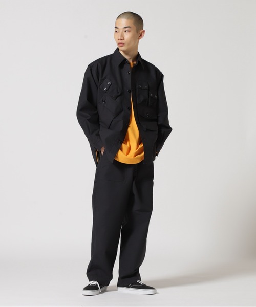AVIREX（アヴィレックス）の「【MILITARY GARMENTS】BAGGY C-1 SHIRTS / H.A. バギー C-1 シャツ / AVIREX / アヴィレックス（シャツ/ブラウス・メンズ・ブラック/オリーブ系・3/2/1）」の4枚目の写真