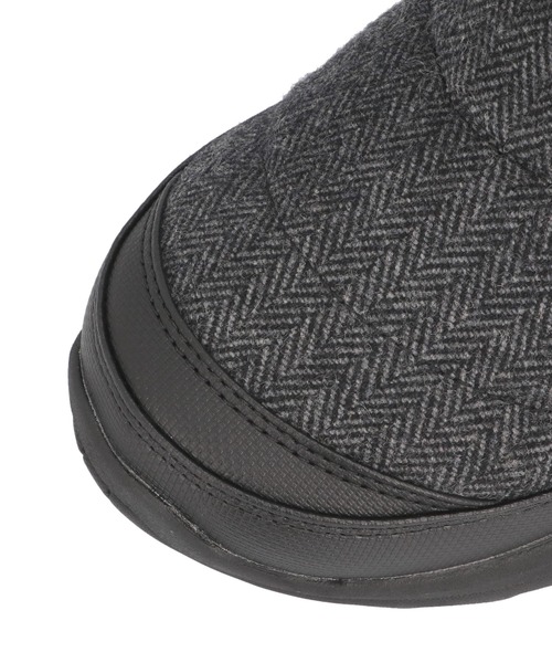 THE NORTH FACE（ザノースフェイス）の「THE NORTH FACE ザ・ノースフェイス K NUPTSE BOOTIE WP【防水透湿/保温/積寒地】キッズウィンターブーツ(キッズヌプシブーティWP) NFJ52287（ブーツ・キッズ・ブラック/ブラック×ブラック・19.0cm/20.0cm/22.0cm/21.0cm/18.0cm）」の18枚目の写真