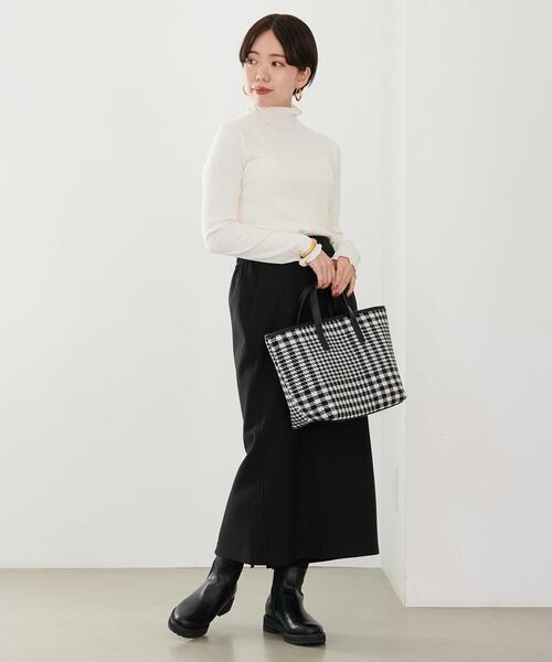 green label relaxing（グリーンレーベルリラクシング）の「【WEB限定】［ SHORT /H148-155㎝］ハイネック リブ プルオーバー カットソー（Tシャツ/カットソー・レディース・ブラック/ホワイト・SHORT）」の5枚目の写真