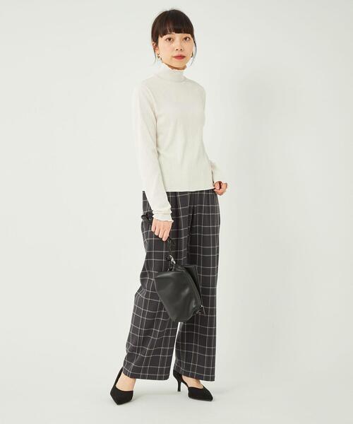 green label relaxing（グリーンレーベルリラクシング）の「【WEB限定】［ SHORT /H148-155㎝］ハイネック リブ プルオーバー カットソー（Tシャツ/カットソー・レディース・ブラック/ホワイト・SHORT）」の12枚目の写真