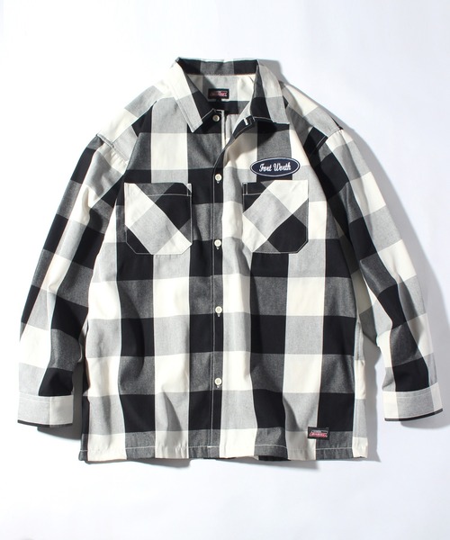 Dickies（ディッキーズ）の「【GENUINE DICKIES/ジェニュインディッキーズ】ワッペンロゴ T/Cツイルブロックチェックシャツ（シャツ/ブラウス・メンズ・ブルー/ブラック/レッド/グリーン・M/L/XL）」の2枚目の写真