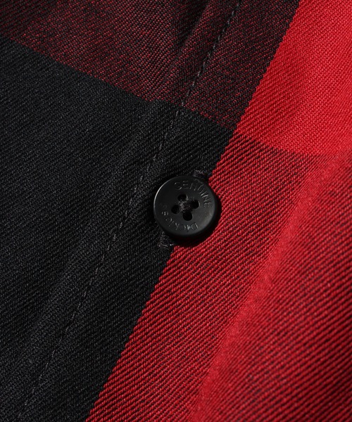 Dickies（ディッキーズ）の「【GENUINE DICKIES/ジェニュインディッキーズ】ワッペンロゴ T/Cツイルブロックチェックシャツ（シャツ/ブラウス・メンズ・ブルー/ブラック/レッド/グリーン・M/L/XL）」の9枚目の写真