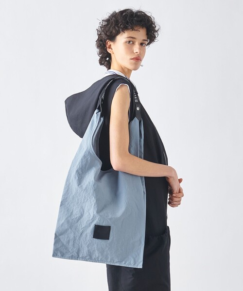 JOSEPH STUDIO（ジョゼフストゥディオ）の「【2WAY・ポケッタブル仕様】エコバッグ（エコバッグ/サブバッグ・レディース・ホワイト系/ブラック系/グリーン系/ブルー系・F）」の16枚目の写真