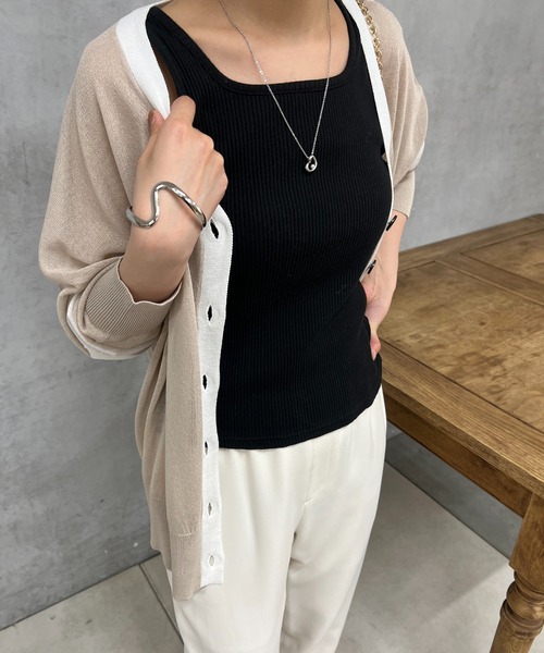 un dix cors(アンディコール)の「前後2WAYリブタンク(タンクトップ・レディース・ブラック/オフホワイト・FREE)」の1枚目の写真