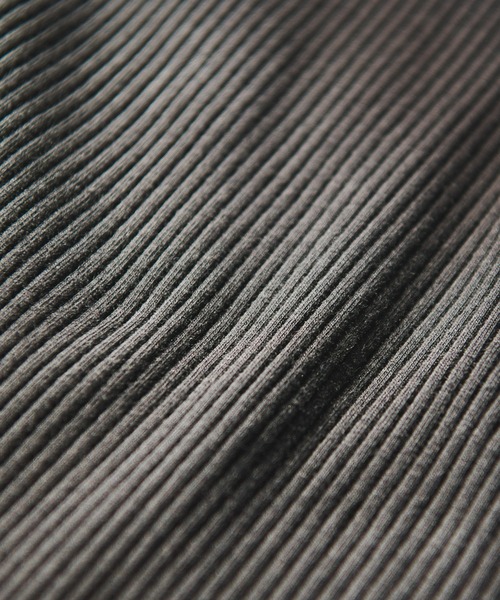 un dix cors(アンディコール)の「前後2WAYリブタンク(タンクトップ・レディース・ブラック/オフホワイト・FREE)」の5枚目の写真