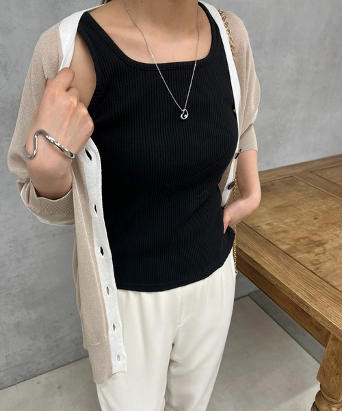 un dix cors(アンディコール)の「前後2WAYリブタンク(タンクトップ・レディース・ブラック/オフホワイト・FREE)」の12枚目の写真