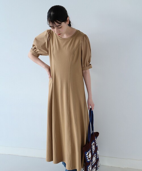 Ray BEAMS（レイビームス）の「Ray BEAMS / カットアウト パフスリーブ ワンピース（ワンピース・レディース・ブラック/ブラウン系その他3・ONE SIZE）」の8枚目の写真