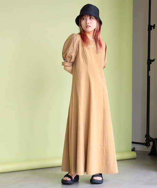 Ray BEAMS（レイビームス）の「Ray BEAMS / カットアウト パフスリーブ ワンピース（ワンピース・レディース・ブラック/ブラウン系その他3・ONE SIZE）」の2枚目の写真