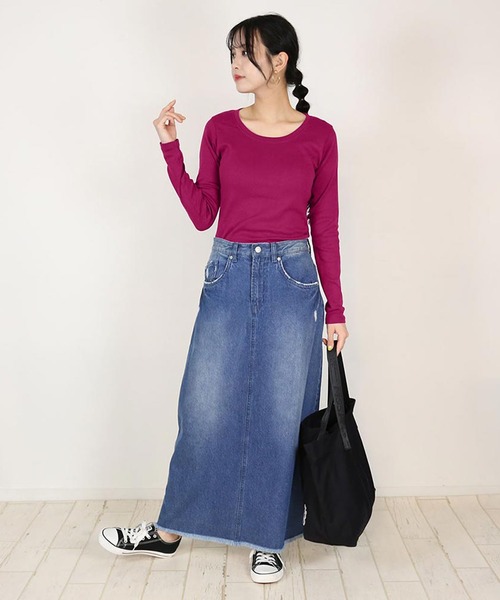 atONE(アットワン)の「atONE コットンフライス長袖Tシャツ(Tシャツ/カットソー・レディース・ベージュ系その他/カーキ/ブラック/グレイッシュブルー/杢グレー/ホワイト/チェリーレッド/ネイビー/グレイッシュベージュ・LL/3L/4L/M/L)」の14枚目の写真