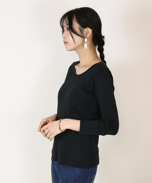 atONE(アットワン)の「atONE コットンフライス長袖Tシャツ(Tシャツ/カットソー・レディース・ベージュ系その他/カーキ/ブラック/グレイッシュブルー/杢グレー/ホワイト/チェリーレッド/ネイビー/グレイッシュベージュ・LL/3L/4L/M/L)」の22枚目の写真