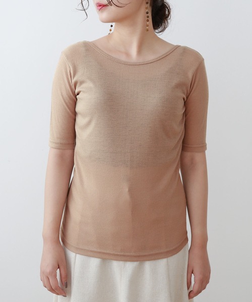 Isn't She?（イズントシー）の「バックオープンショートスリーブトップス（Tシャツ/カットソー・レディース・ブラウン/ブラック/ホワイト・FREE）」の9枚目の写真