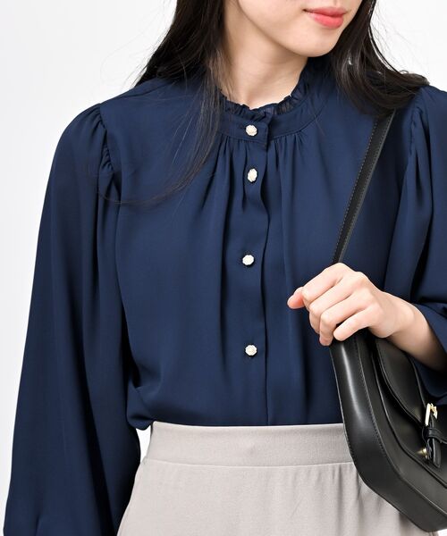 rps（アールピーエス）の「ボリューム袖フリルネックブラウス（シャツ/ブラウス・レディース・ラベンダー/ネイビー/オフホワイト/ライトグレー/ブラック/ボルドー・フリー）」の4枚目の写真