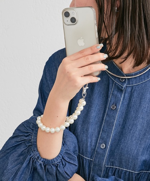 CIAOPANIC TYPY(チャオパニックティピー)の「【WEB限定】【2WAY】パールスマホショルダー(スマホグッズ・レディース・ホワイト・ONE SIZE)」の3枚目の写真